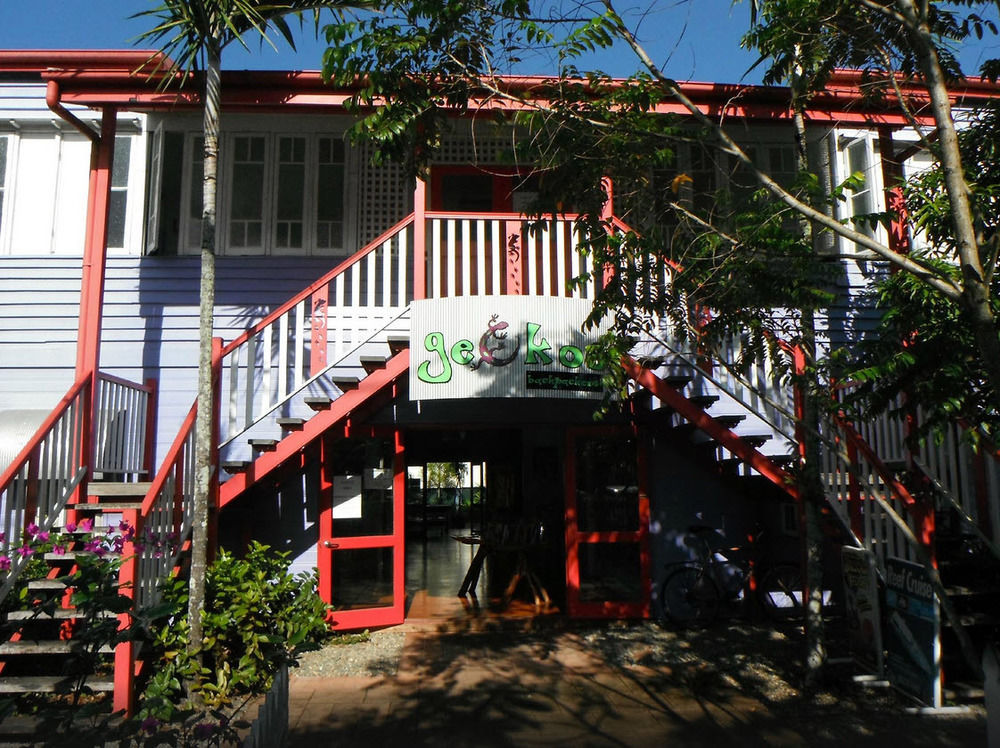 Travellers Paradise Hostel Cairns Exterior photo